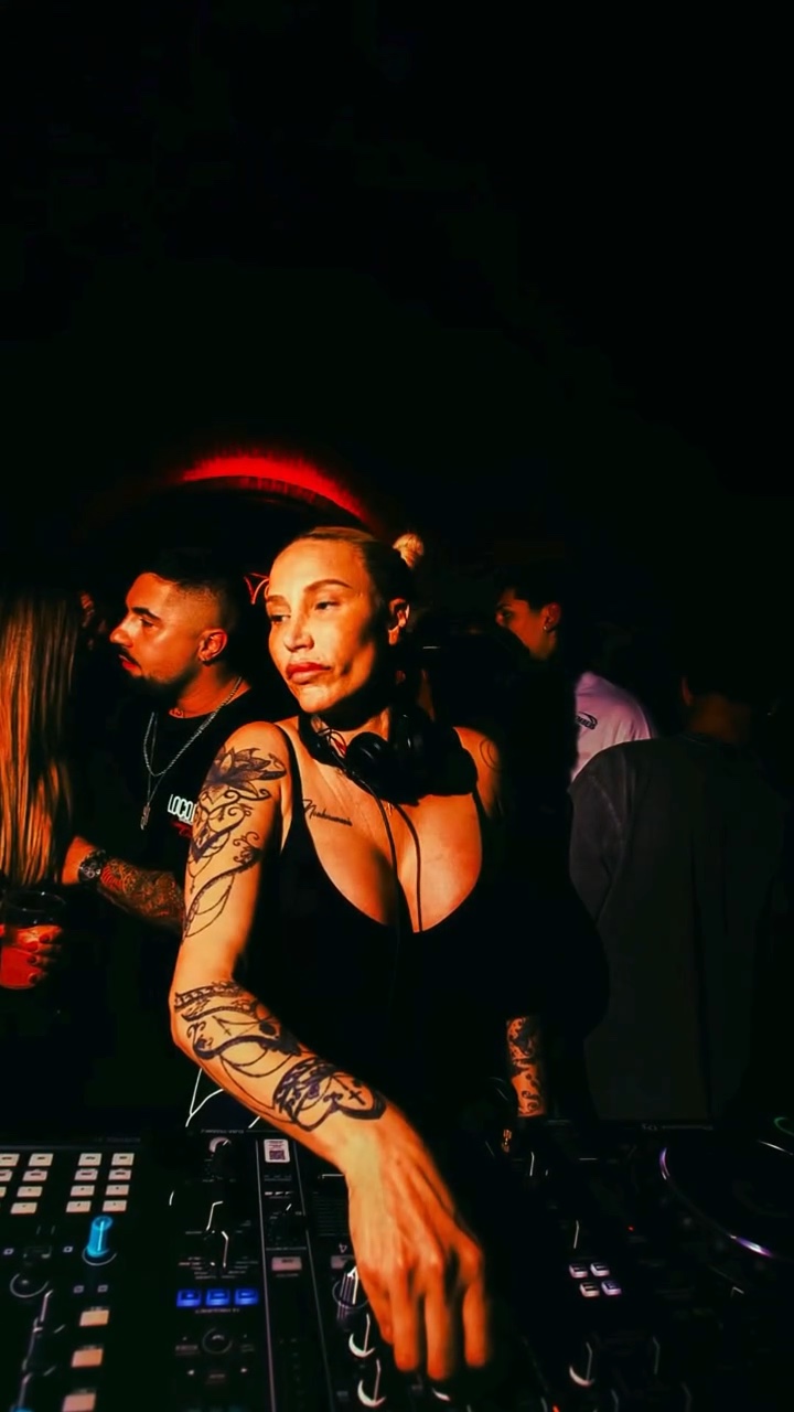 Sandra Silver en cabina — Italia, foto 8